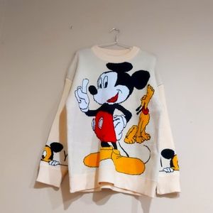 Oversized Mickey sweatshirt